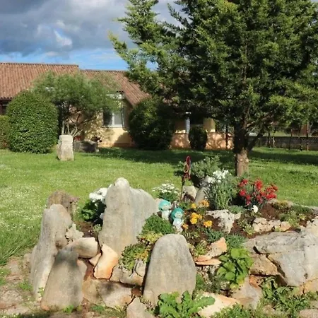 Tatil Evi Mit Pool Und Garten In Poreč